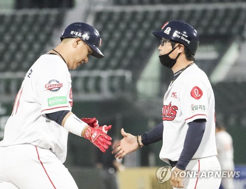 프로야구 한화 15연패 불명예…롯데는 4연승 신바람