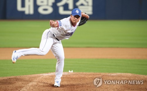 오승환, 2천442일 만에 KBO리그 복귀전…1이닝 무실점