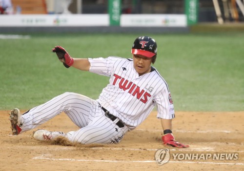 '정근우 10회 끝내기' LG, 롯데 7연승 저지하고 3연승