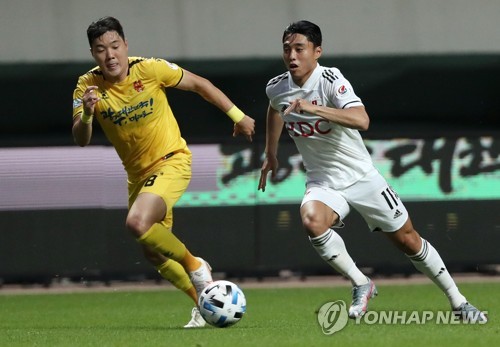 영상 보며 반성·공부해요…시즌 첫 골 노리는 2부 MVP 이동준