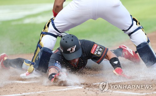 안 풀리는 한화 이글스…노수광 이탈에 정우람까지 휘청