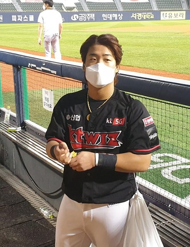 '득점권 트라우마' 벗어던진 강백호…4타점 쾅쾅