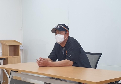 최원호 한화 감독대행 새 외국인 반즈, 조만간 1군에 올릴 것