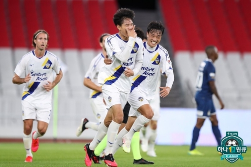 '안병준·마사 득점포' 수원FC, FC안양 꺾고 6경기 무패 행진(종합)
