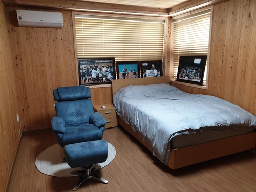 여자프로배구 외국인 선수 '전원 입국'…자가격리 후 훈련 합류