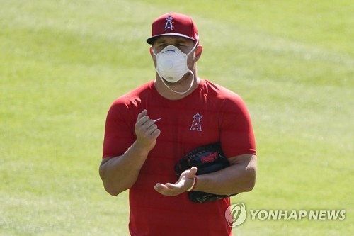 MLB 간판 트라우트, 새 시즌 보이콧 고려 출산 앞둔 아내 염려