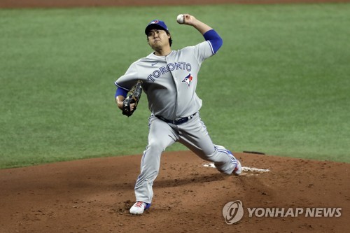 5회 2사후 피홈런…토론토 1선발 류현진, 개막전 4⅔이닝 3실점(종합)