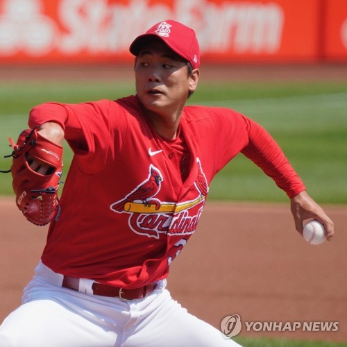 캐치볼 시간 5분 변화에도 민감했던 김광현 '루틴 극복' 도전