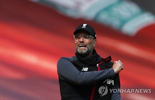 '맨시티 징계 해제'에 과르디올라 감독 우린 사과받아야 해