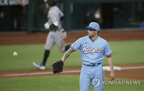 추신수 대타로 나와 땅볼…김광현은 이틀째 휴업