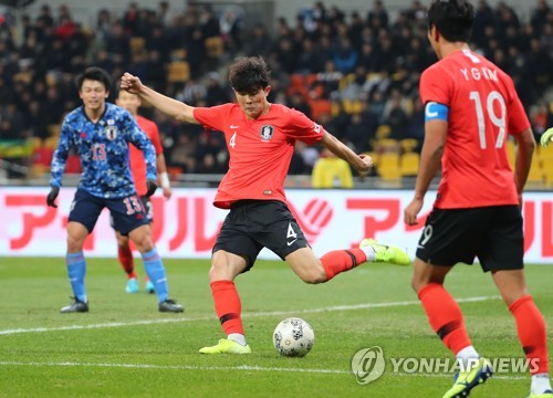 '김민재 토트넘행?' 질문에 모리뉴 감독 '노 코멘트'