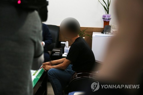 전 유소년대표감독 가혹행위 사라지지 않아…근본적 변화 필요