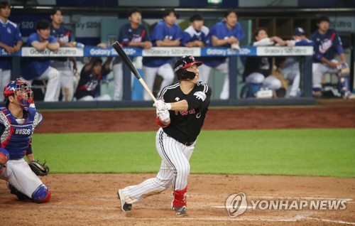 NC, 9회말 6점 뽑아 극적인 끝내기…LG는 8회 6득점 4연패 탈출