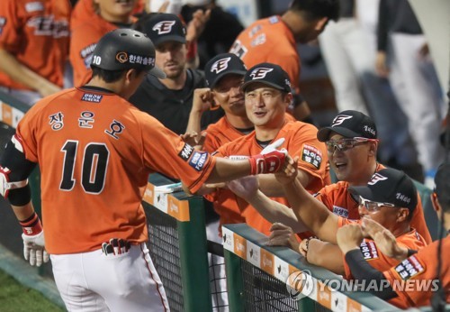 최원준, 연장 11회 말 대타 끝내기 안타…KIA, 4위 도약