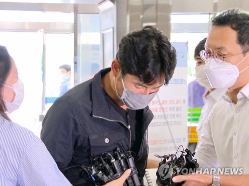 경찰 경주시청 압수수색…트라이애슬론팀 보조금 수사
