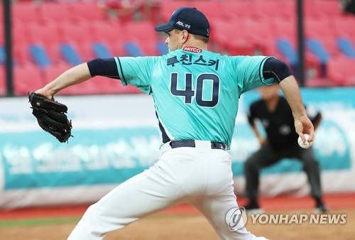 강진성 역전 결승타…선두 NC, kt 꺾고 5연승 행진