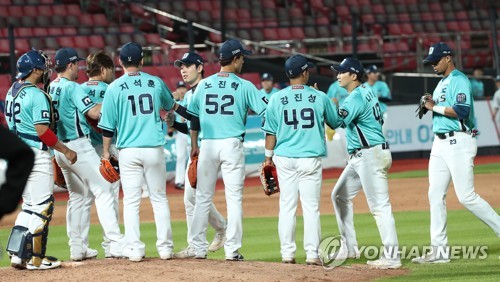 반환점 도는 프로야구…순위·타이틀·신인왕 경쟁도 본격 점화