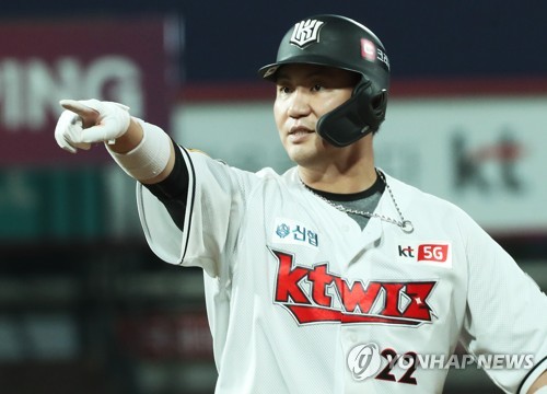 장성우 역전 결승타…kt, 구창모 10승 빼앗고 2연승