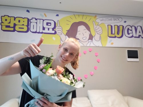 여자프로배구 외국인 선수 '전원 입국'…자가격리 후 훈련 합류