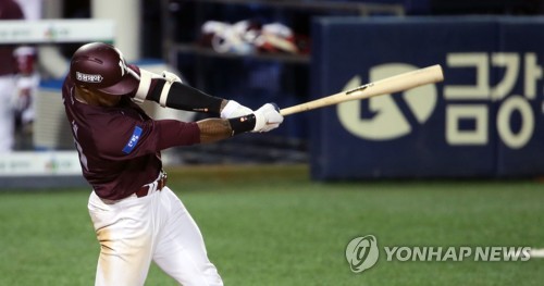 '만점 데뷔전' 러셀 앞 타자 고의사구, 자극받지 않았다