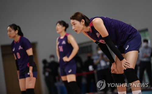 후배에게 다가가는 김연경 밥 먹을 때 저 없으면 허전해요