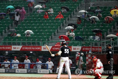 반환점 도는 프로야구…순위·타이틀·신인왕 경쟁도 본격 점화
