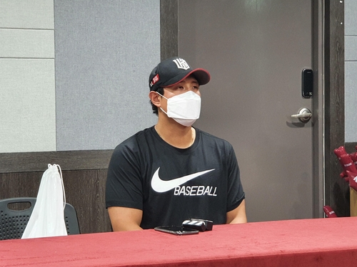 '153㎞ 직구 공략해 적시타' 황재균 변화구 잘 참은 덕