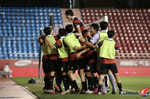 포철고, K리그 U-18 챔피언 등극…'리틀 동해안 더비' 승리