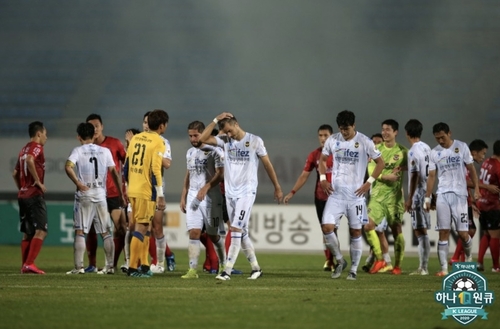 '김민우 멀티골' 수원, 부산에 3-1 역전승…'잔류 신호탄'