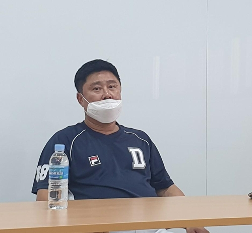 김태형 두산 감독 새 마무리 이영하, 3이닝도 가능하다 하더라