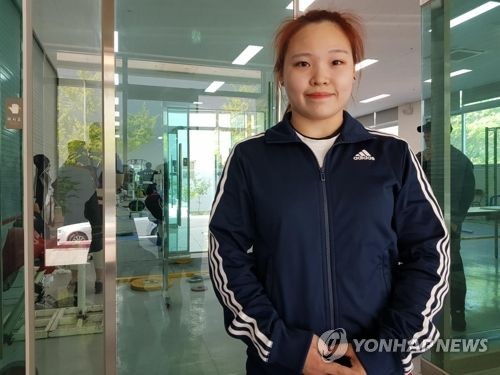 '역도 국가대표' 함은지, 여자 59㎏급 한국신기록…120㎏(종합)