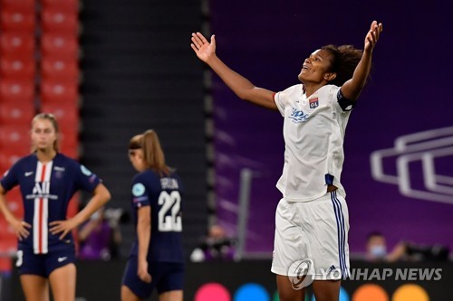 여자축구 유럽 최강 리옹, PSG 꺾고 UCL 결승행…5연패 눈앞