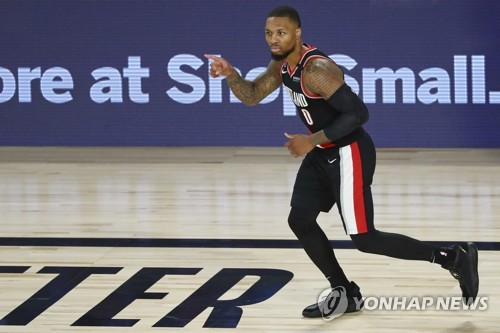 '릴러드 61점 대폭발' 포틀랜드, 8위 도약…혼돈의 NBA 서부