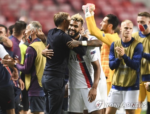 '추포모팅 극장골' PSG, 아탈란타 2-1로 꺾고 UCL 4강 선착