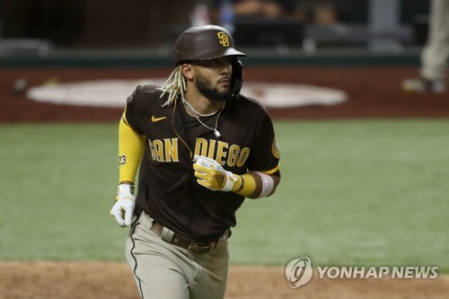 MLB에 번진 불문율 논란…점수차 벌어지면 풀스윙도 안된다?(종합)