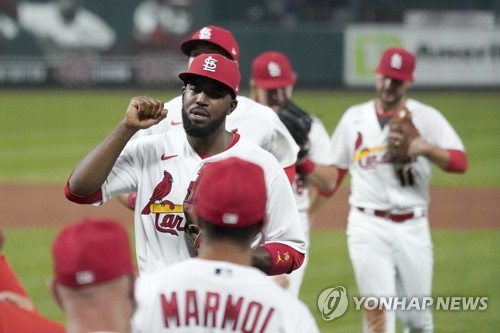 파울러, 인종차별 항의해 결장…MLB 세인트루이스 극적인 역전승