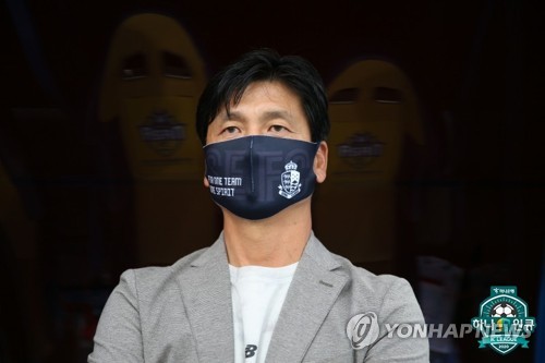 이랜드 정정용 감독 아직 만들어가는 과정…더 지켜봐 달라