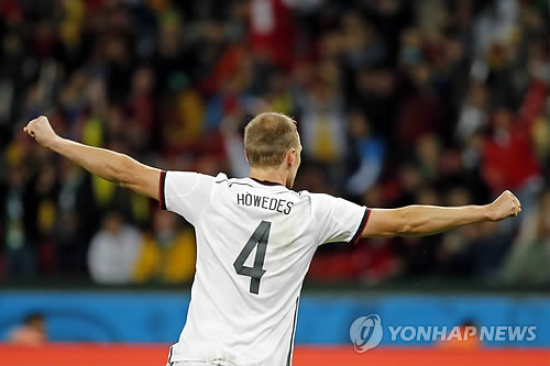 '월드컵 우승 멤버' 독일 회베데스 은퇴…축구보다 가족