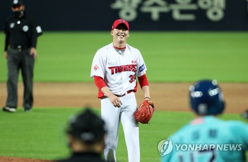 NC, 장현식·김태진 내주고 KIA 문경찬·박정수 영입