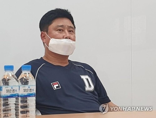 김태형 두산 감독 계속된 우천 순연…어쩔 수 없는 문제