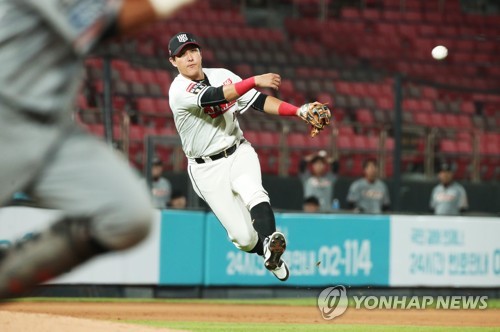 '153㎞ 직구 공략해 적시타' 황재균 변화구 잘 참은 덕