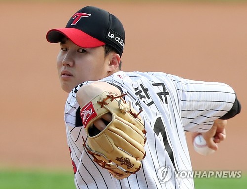 KIA 브룩스 vs LG 임찬규, 두 번째 선발 대결에선 누가 웃을까