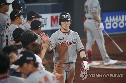 싹쓸이 당한 NC, 키움에 반게임 차 쫓기는 1위