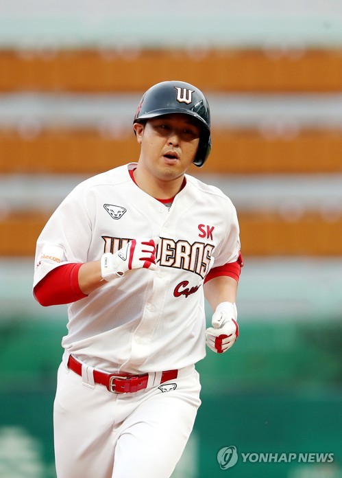 불붙은 SK 최정, 시즌 21호…어느덧 홈런 공동 3위
