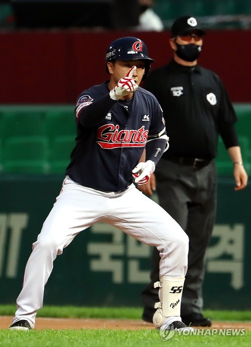 노진혁, NC 3연패 끝낸 역전 3점포…루친스키 11승 단독 1위