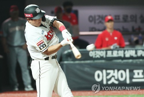 김현수, 연장 10회 끝내기 홈런…LG, KIA 잡고 6연승 질주
