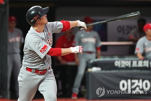 SK 최정, 23호 대포…홈런 순위 공동 4위