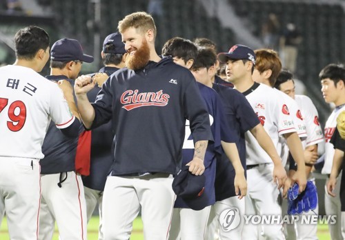 '8월 승률 100%' 롯데, NC마저 격파…키움은 1위와 2.5게임 차