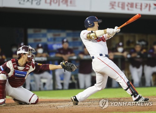 KIA 나지완 9회말 역전 끝내기 3점포…롯데·kt 승리 합창(종합)