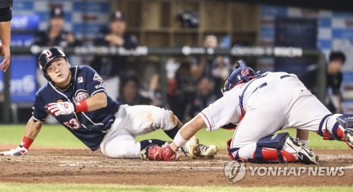 '16안타' 두산, 롯데 스트레일리 두들기고 4연전 기선제압